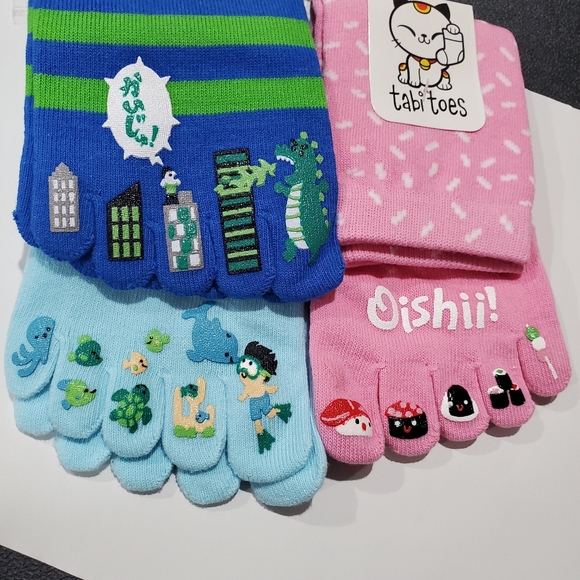 Lot of 3 pairs 5 finger Socks Sox Sushi Godzilla Boy Diver MIX - Picture 8 of 16
